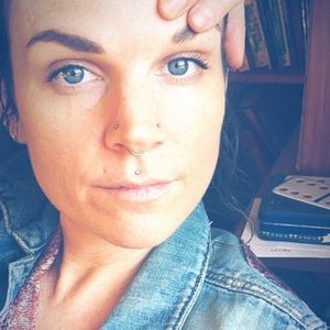 Meet your Posher, Sass!